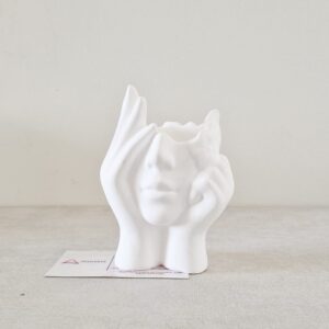 RESINA| FIGURA EM VASO  12X9CM