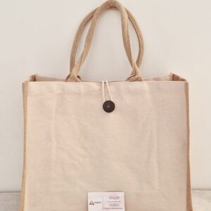 SACO EM JUTA COM BOLSA FRONTAL  35X42CM