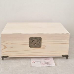 MADEIRA| GUARDA JOIAS COM ESPELHO  25X15X9.5CM