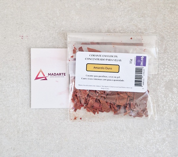 CORANTE EM FLOCOS PARA VELAS 15GR AMARELO OURO