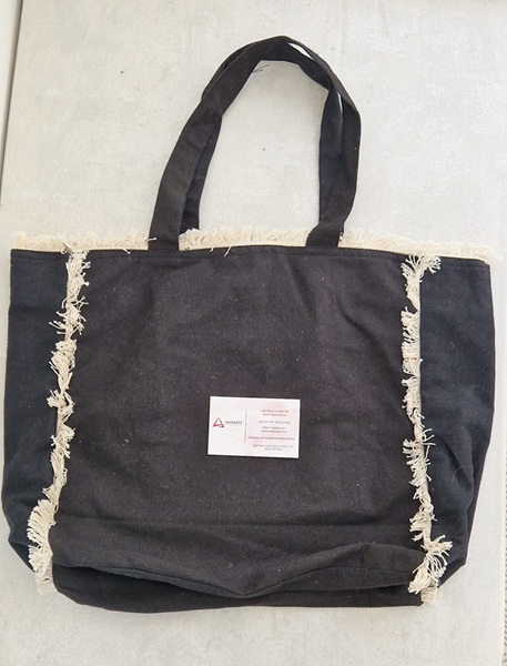 BOLSA PRETA COM FRANJAS 100% ALGODÃO, 283G 35X35X12CM