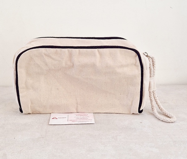 NECESSAIRE COM ACABAMENTO PRETO 100% ALGODÃO 280G 23X14X7CM