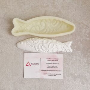 MOLDE DE SILICONE SARDINHA TEXTURADA 12X3.5CM