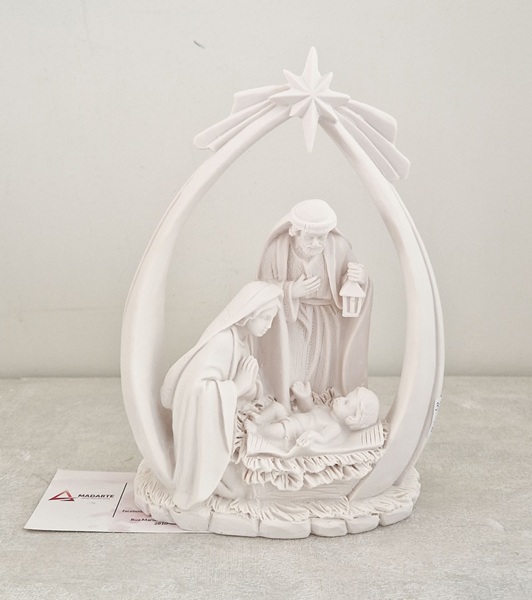 MARFINITE| SAGRADA FAMILIA COM ARO E ESTRELA 20.5X15CM