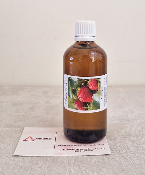 ESSENCIA AROMÁTICA MORANGOS 100ML